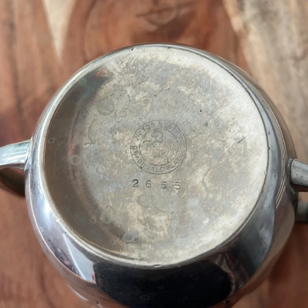Antique Victor Silver Co Quadruple Plate Creamer & Sugar Bowl Floral Silverplate
